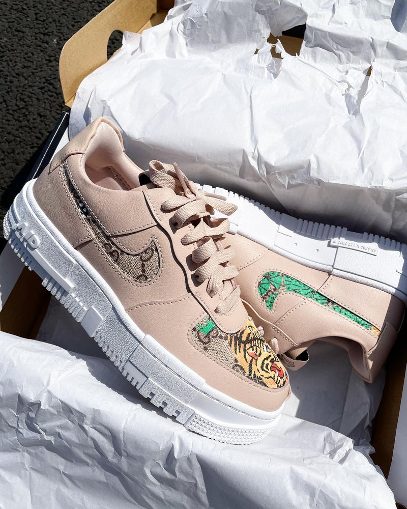 AF-1 Pixel • Beige | Tiger