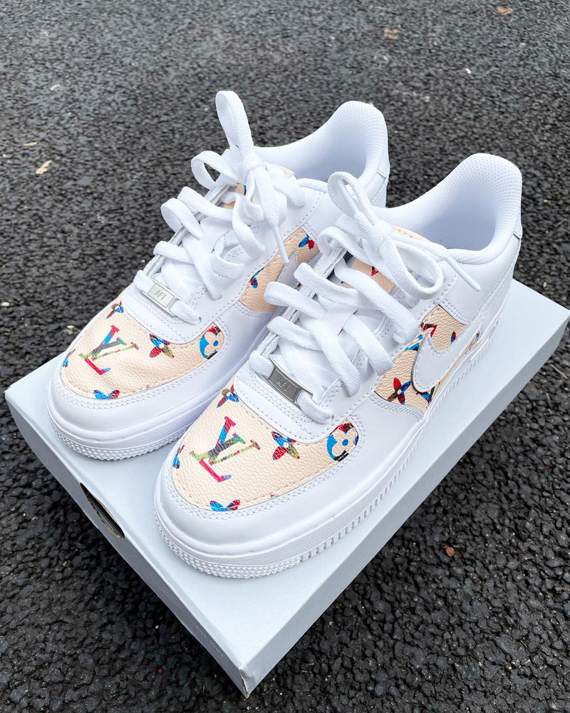 Air Force 1 - White | Beige • Multi-colour Mon