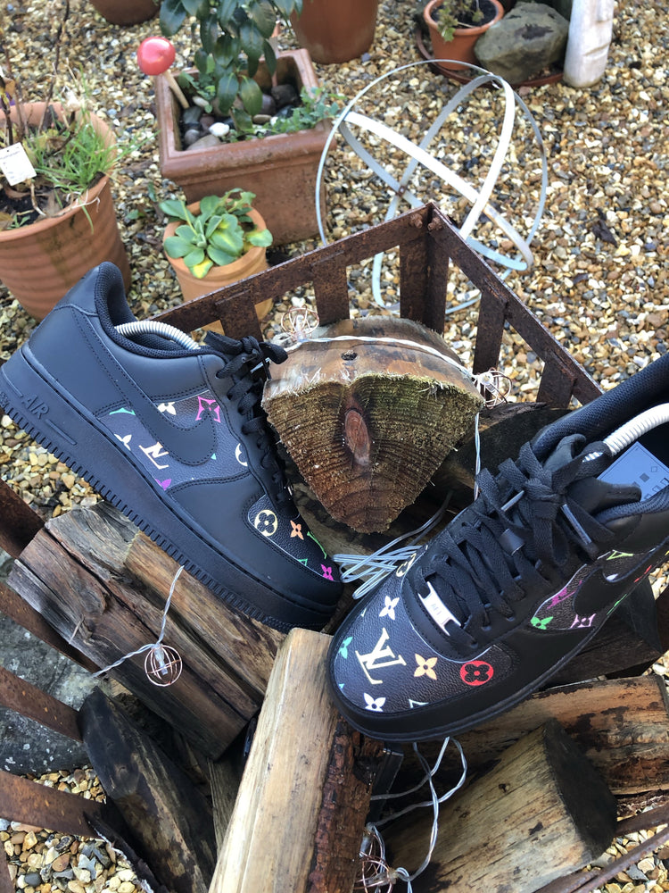 Air Force 1 - Black | Multi-Colour • Mon