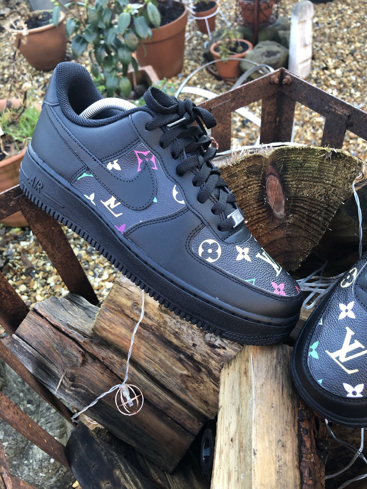 Air Force 1 - Black | Multi-Colour • Mon