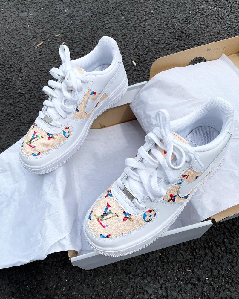 Air Force 1 - White | Beige • Multi-colour Mon