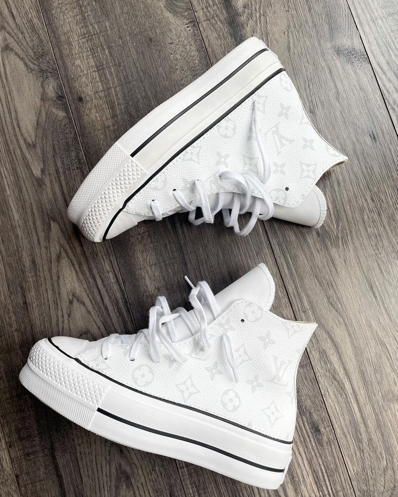 Chuck Taylor All Star Platform Converse • White | White Monogram